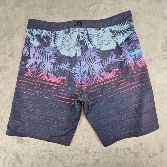 Burnside Board Shorts Men's‎ 36 Multicolor Tropical Swim Trunks Beach Stretch - Picture 1 of 11